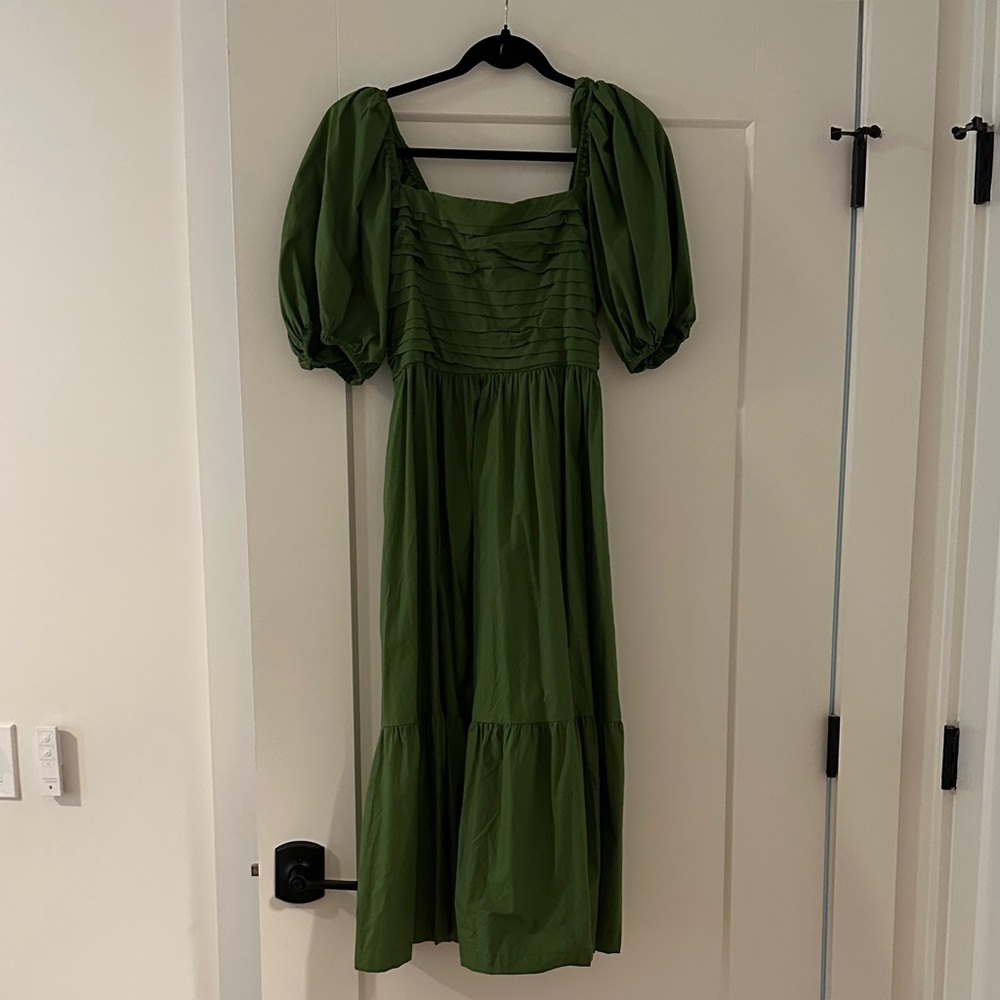 Abercrombie Elegant Green Puff Sleeve Dress